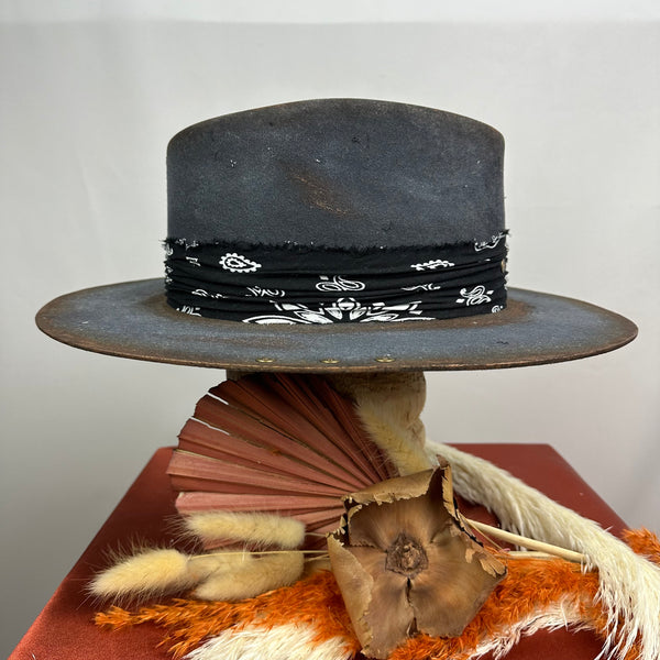 Distressed Black Short Brim