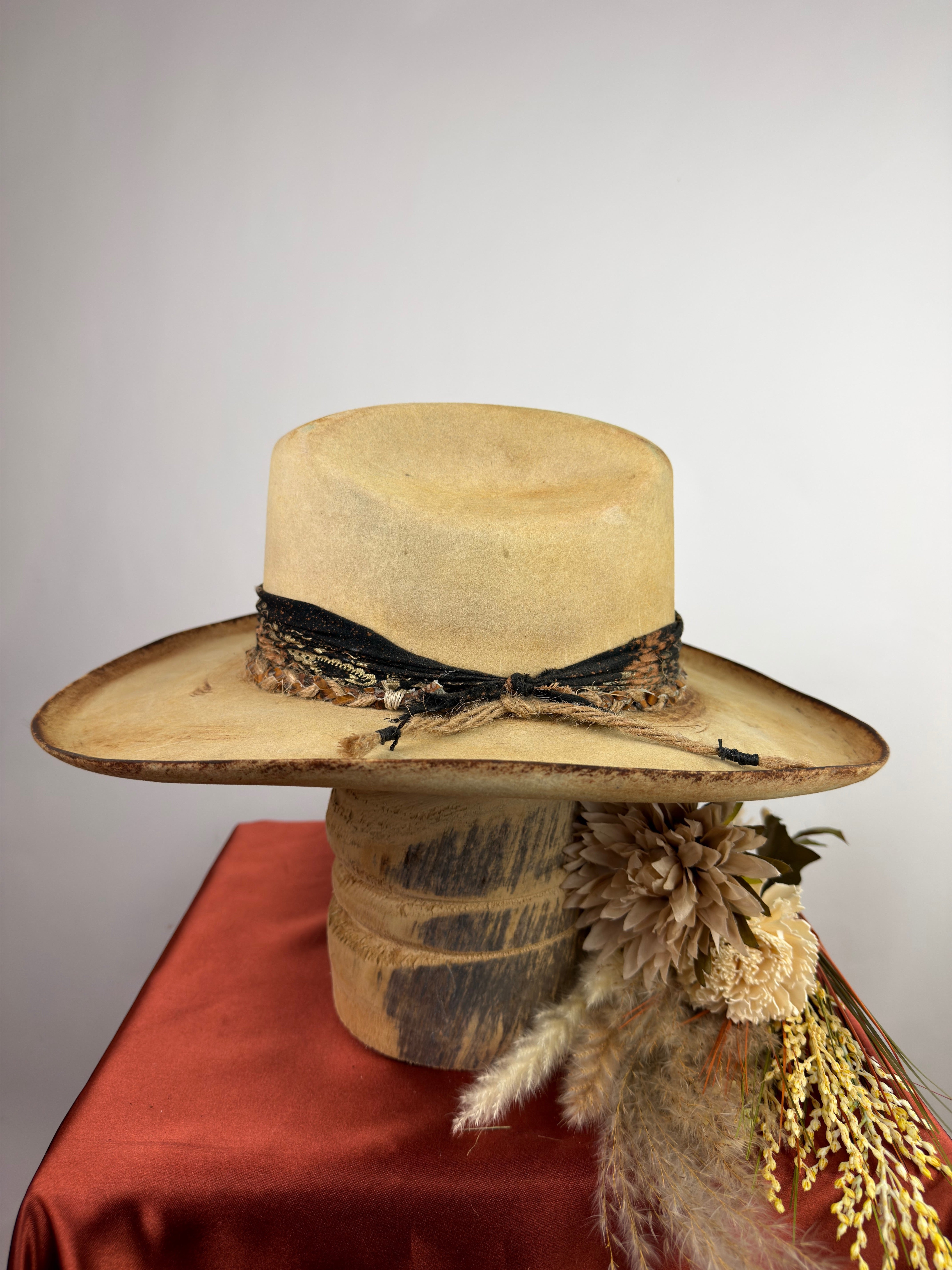 Natural Rolled Brim